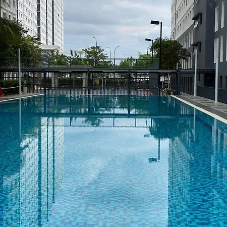 Khadeeja Karisma Apartment Semenyih Exterior photo